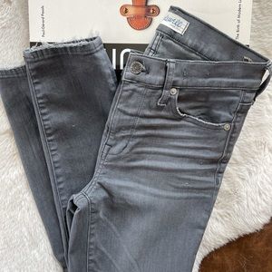 Madewell 9" High-Rise Skinny Jeans in Dusty Wash